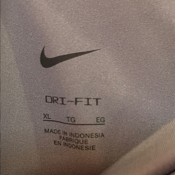 Nike Gray Leggings - Picture 5 of 5